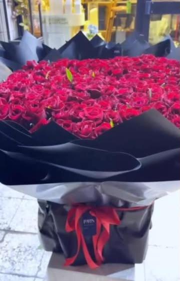 Rose bouquets